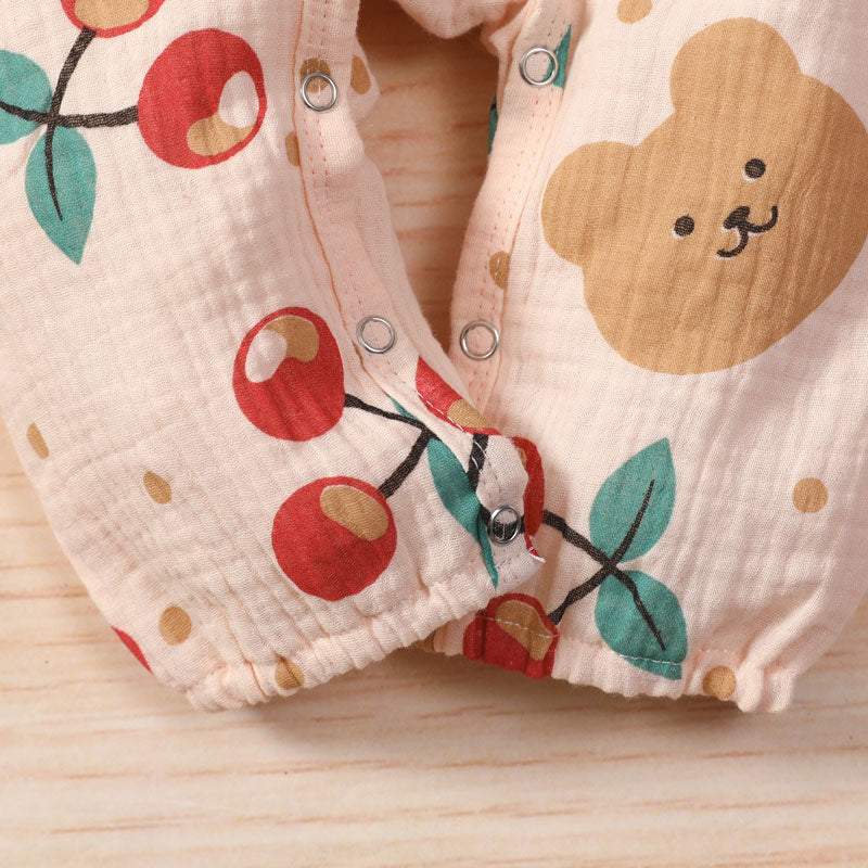 Macacão Infantil Feminino Ursinho com Cerejas